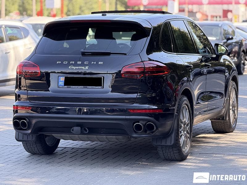 2015 Porsche Cayenne S Hybrid — Miniatură 4