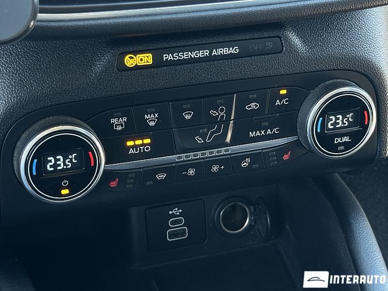 2022 Ford Kuga — Miniatură 10