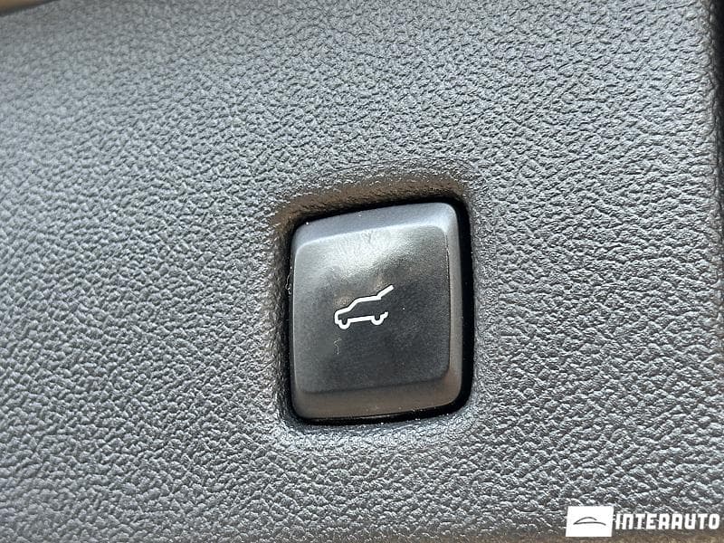 2022 Ford Kuga — Miniatură 16