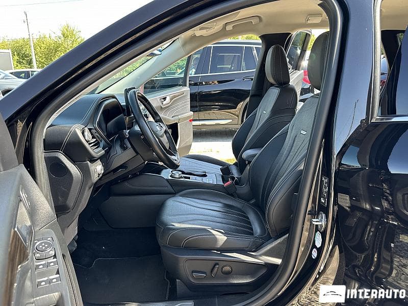 2022 Ford Kuga — Miniatură 5