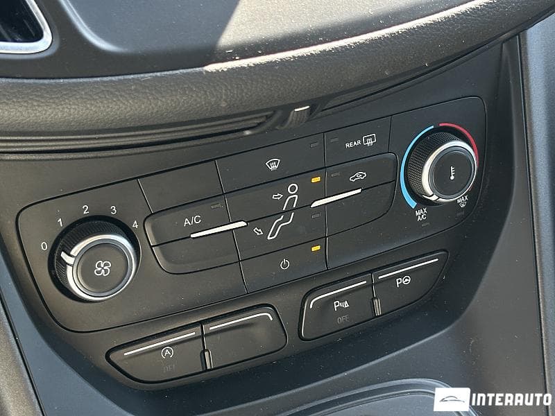 2018 Ford Grand C-MAX — Miniatură 10