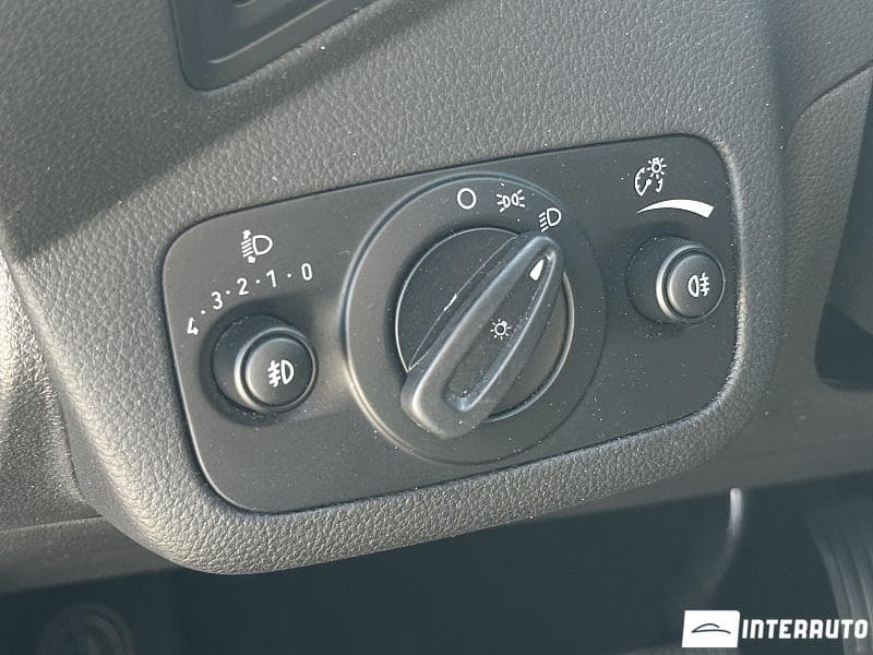2018 Ford Grand C-MAX — Miniatură 16