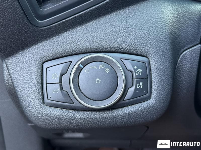 2017 Ford Escape — Miniatură 8