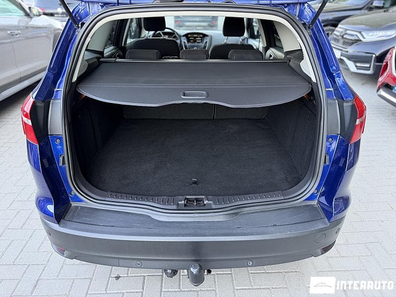 2016 Ford Focus — Miniatură 5