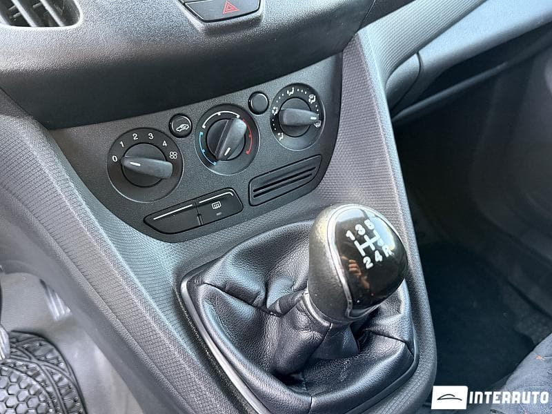 2014 Ford Transit Connect — Miniatură 10