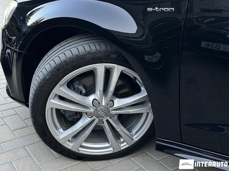 2017 Audi A3 E-tron — Miniatură 18