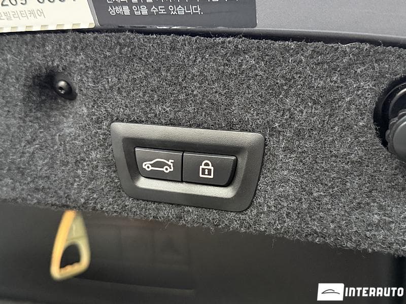2015 BMW 520 — Miniatură 24