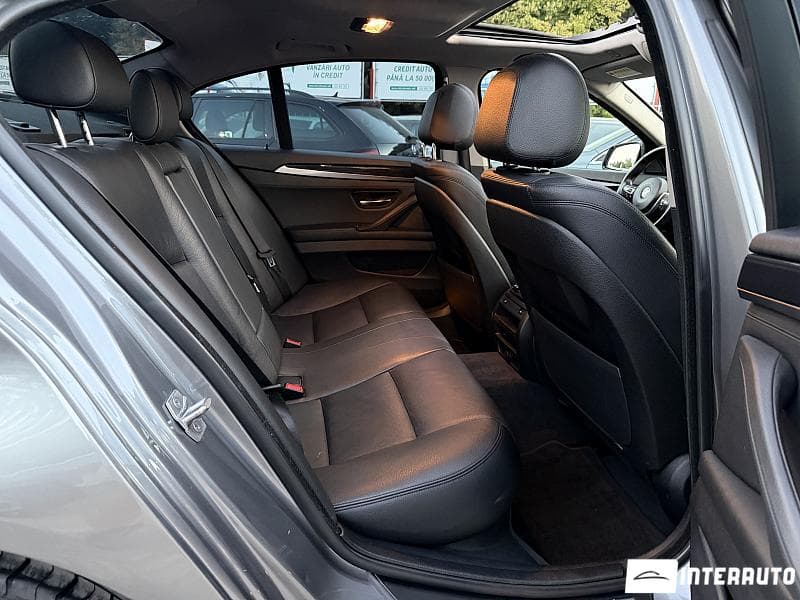 2015 BMW 520 — Miniatură 9