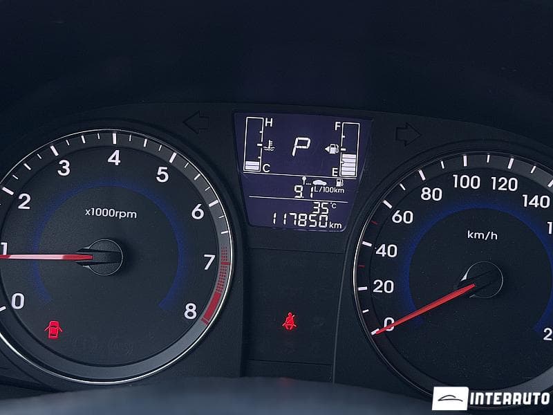 2016 Hyundai Accent — Miniatură 9