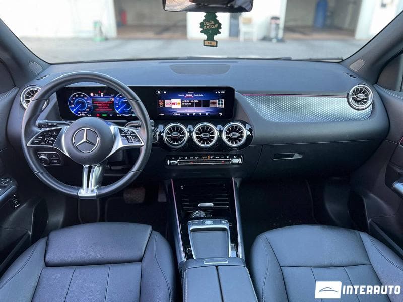 Mercedes EQA 250 2025 — Миниатюра 9