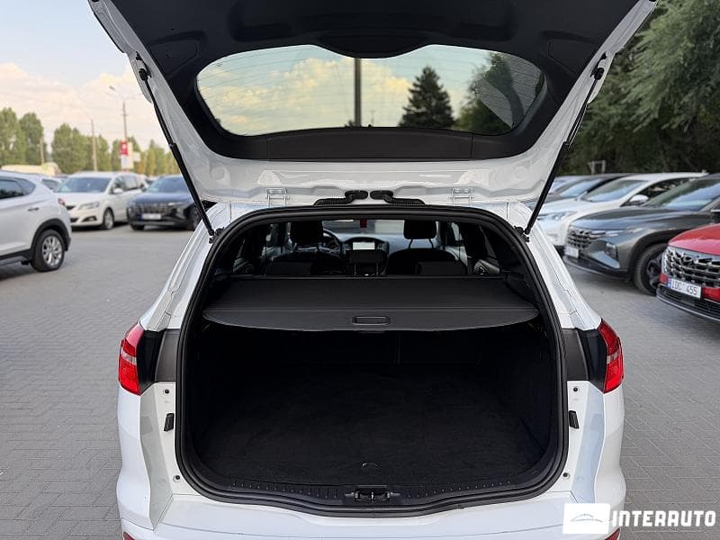 2017 Ford Focus — Miniatură 20