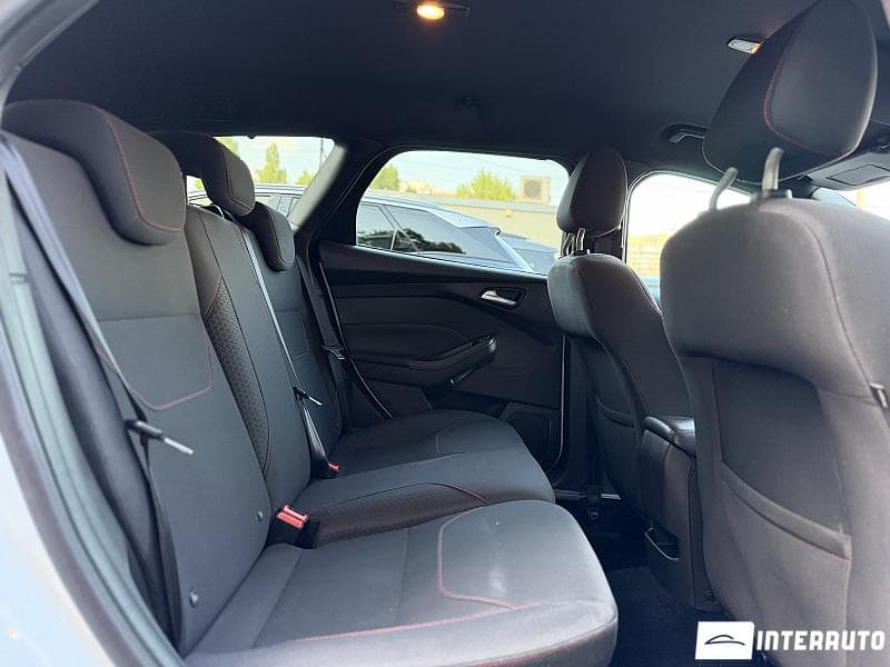 2017 Ford Focus — Miniatură 19
