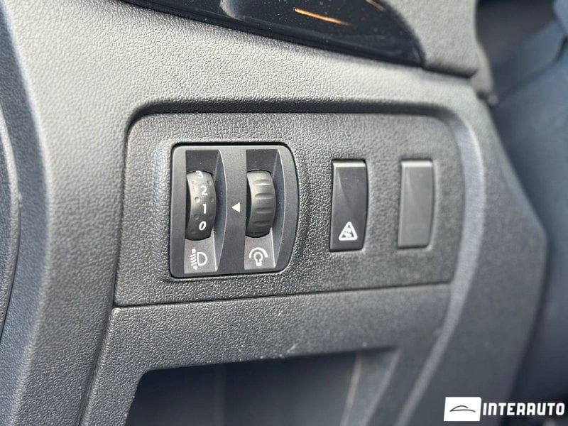 2014 Renault Scenic — Miniatură 16