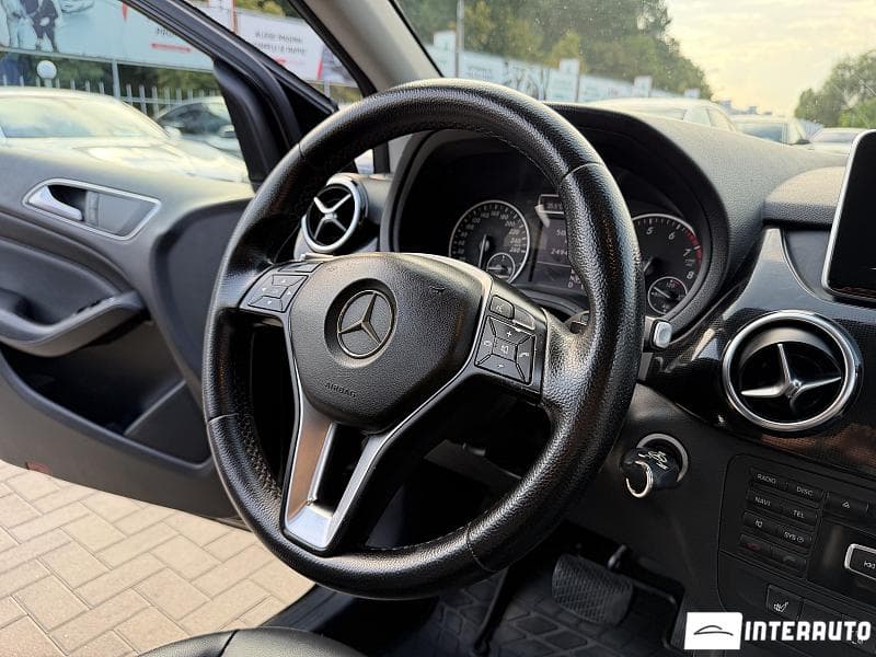 2014 Mercedes B 200 — Miniatură 12