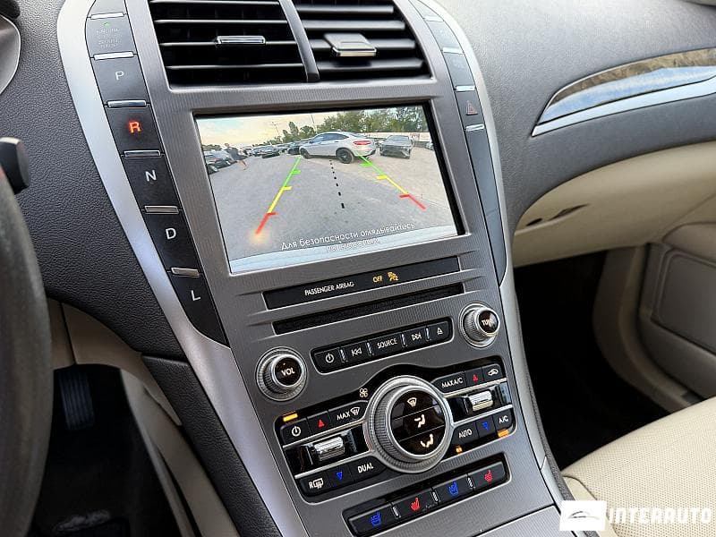 Lincoln MKZ 2013 — Миниатюра 13