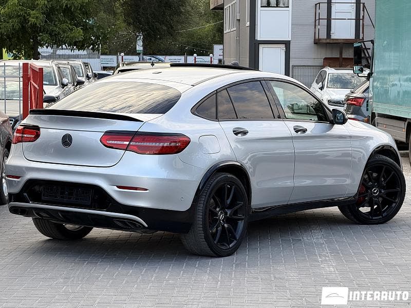 2019 Mercedes GLC 43 AMG Coupe — Miniatură 2