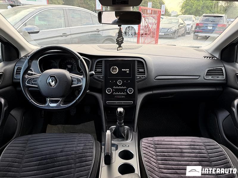 2016 Renault Megane — Miniatură 9