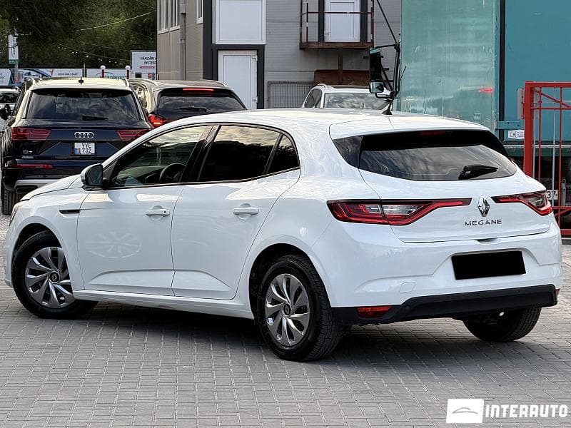 2016 Renault Megane — Miniatură 4