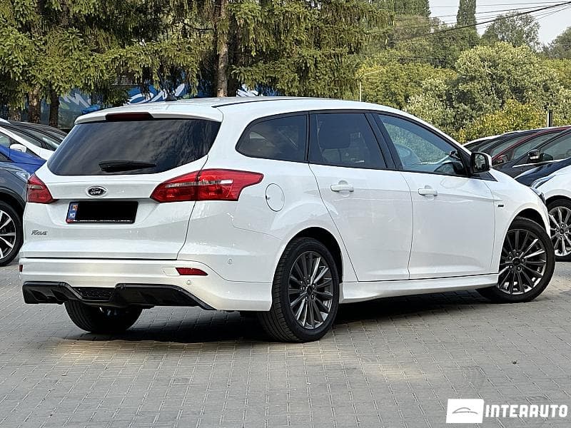2018 Ford Focus — Miniatură 3