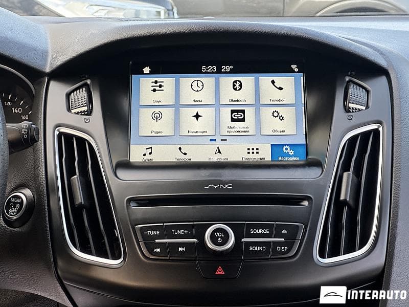 2018 Ford Focus — Miniatură 9