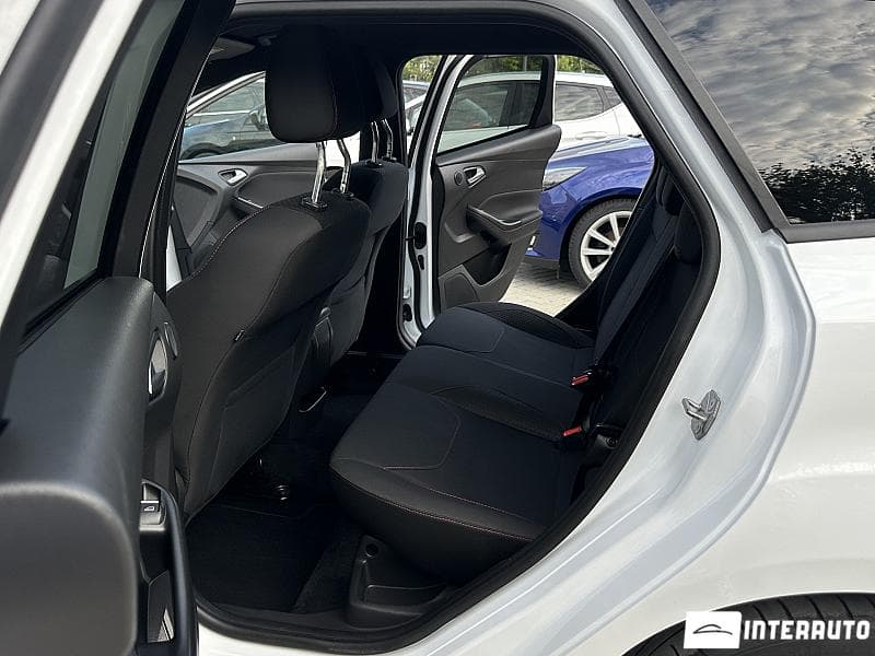 2018 Ford Focus — Miniatură 13