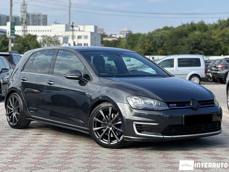 2015 Volkswagen Golf GTE — Miniatură 4