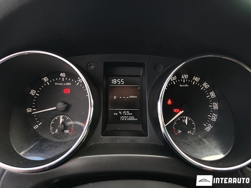 2015 Skoda Yeti — Miniatură 7