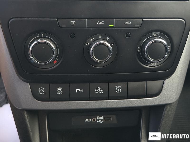 2015 Skoda Yeti — Miniatură 10