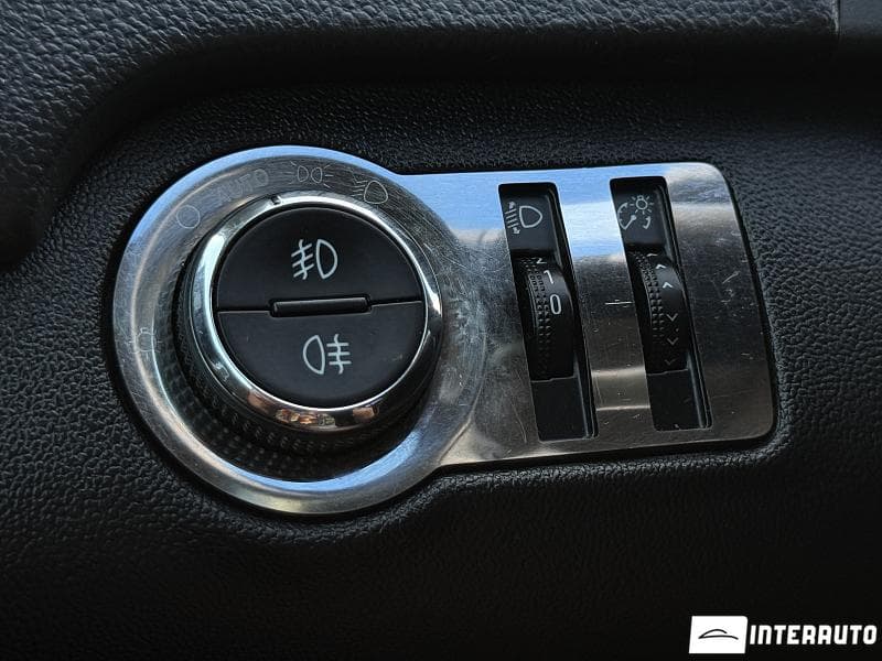 2012 Opel Insignia — Miniatură 9