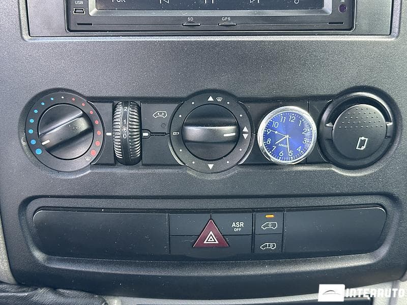 2011 Volkswagen Crafter — Miniatură 10