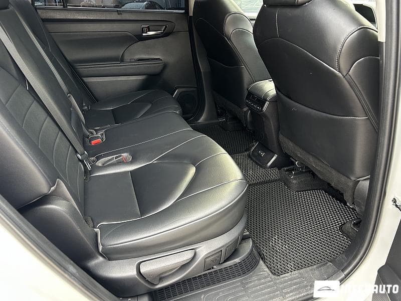 2023 Toyota Highlander — Miniatură 20