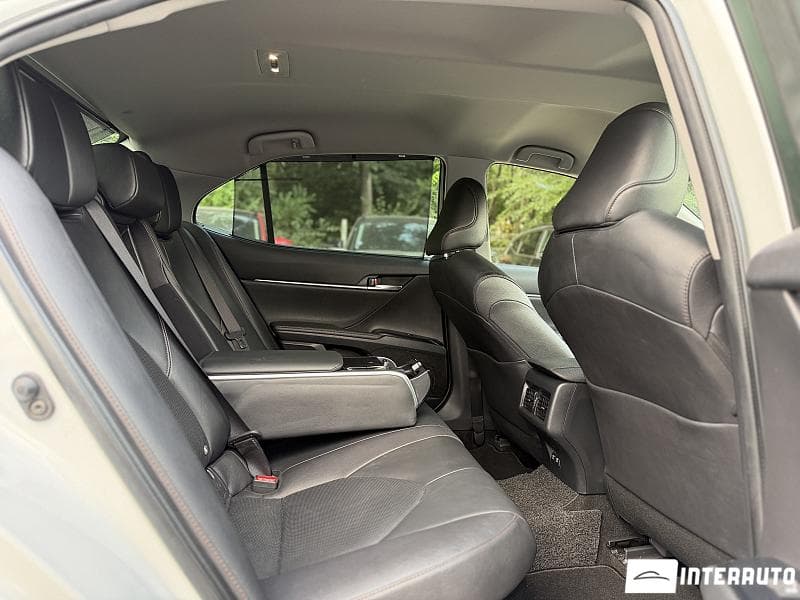 2019 Toyota Camry — Miniatură 22