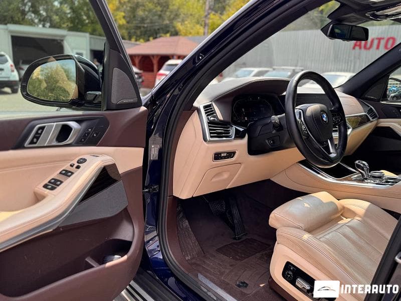 2019 BMW X5 4.0i — Miniatură 8