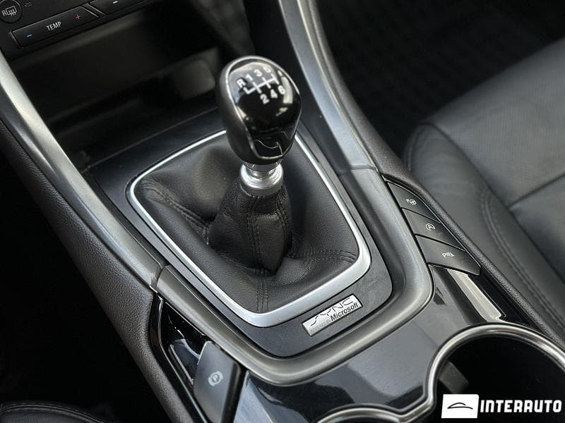 2015 Ford Mondeo — Miniatură 16