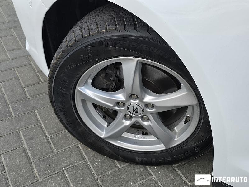2019 Ford Mondeo — Miniatură 18