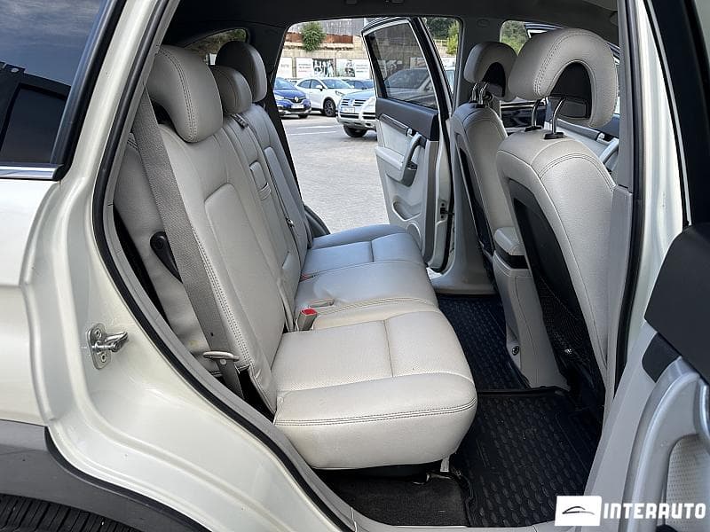 2012 Chevrolet Captiva — Miniatură 13