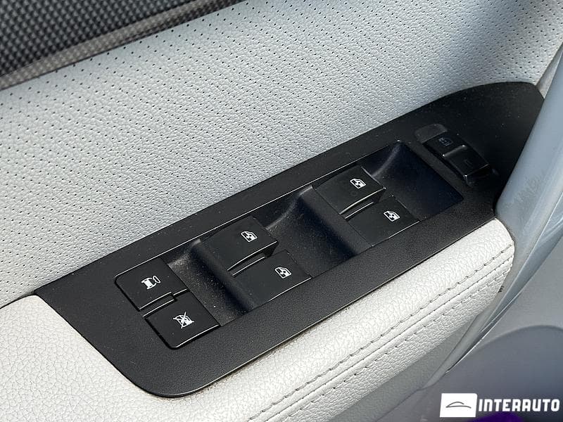 2012 Chevrolet Captiva — Miniatură 15