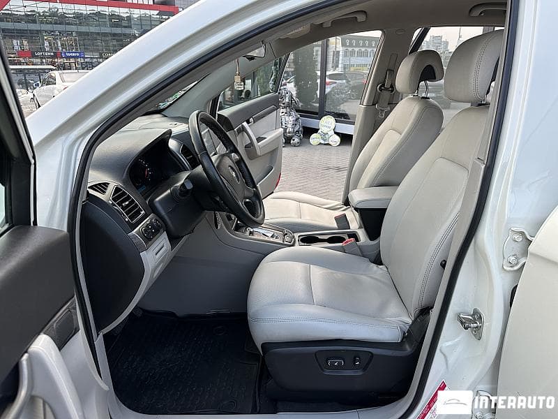 2012 Chevrolet Captiva — Miniatură 5
