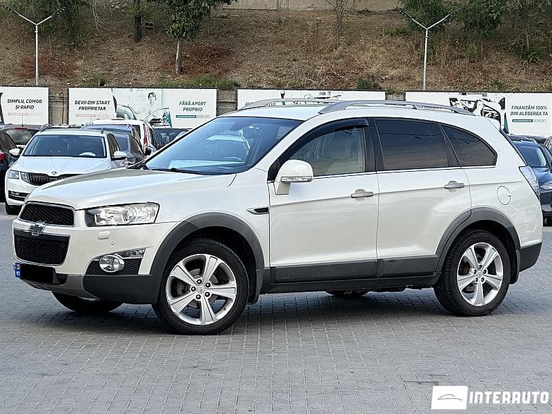 2012 Chevrolet Captiva — Miniatură 2