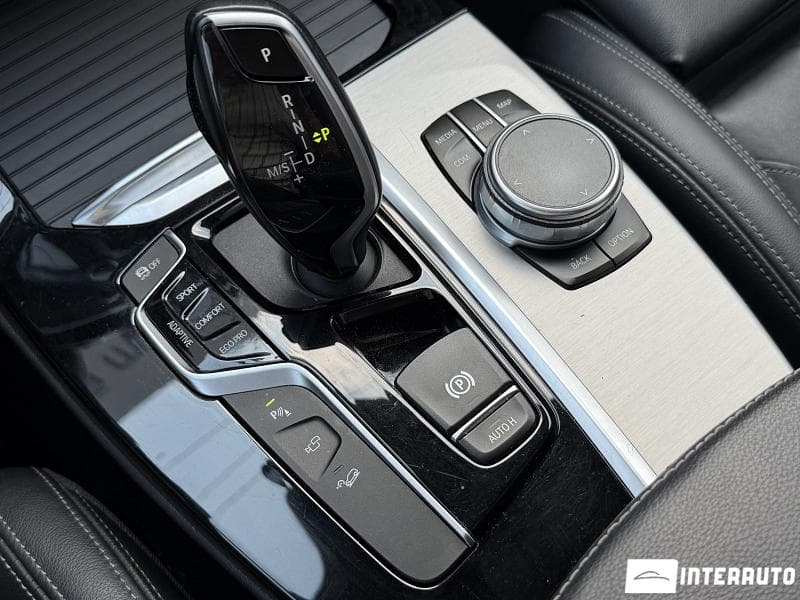 BMW X4 2.0D 2020 — Миниатюра 16