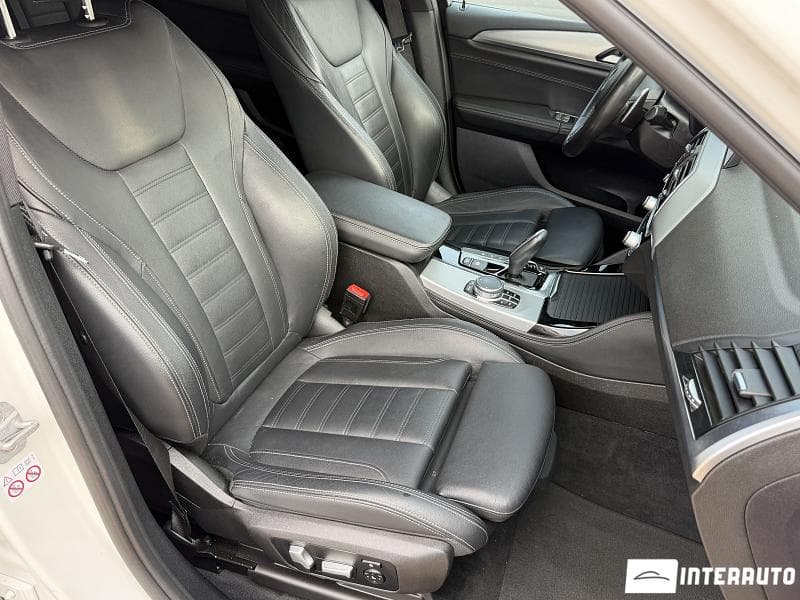 BMW X4 2.0D 2020 — Миниатюра 17