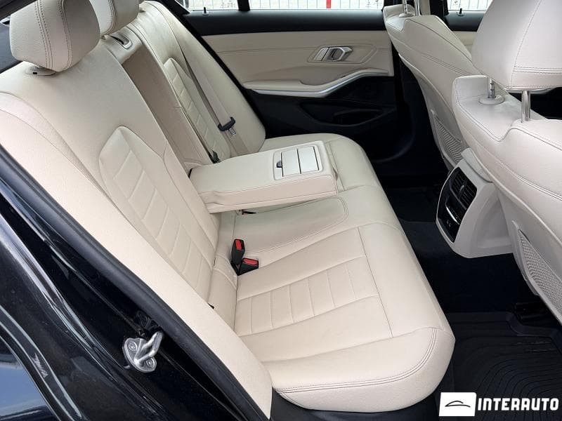 2020 BMW 330E — Miniatură 20