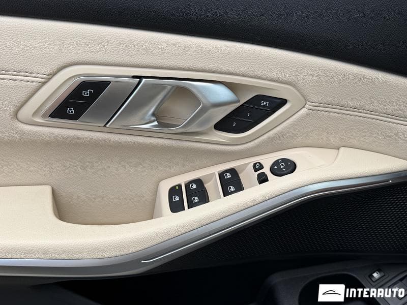 2020 BMW 330E — Miniatură 8