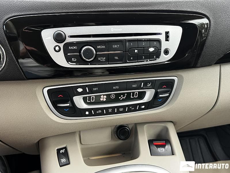 2012 Renault Scenic — Miniatură 10
