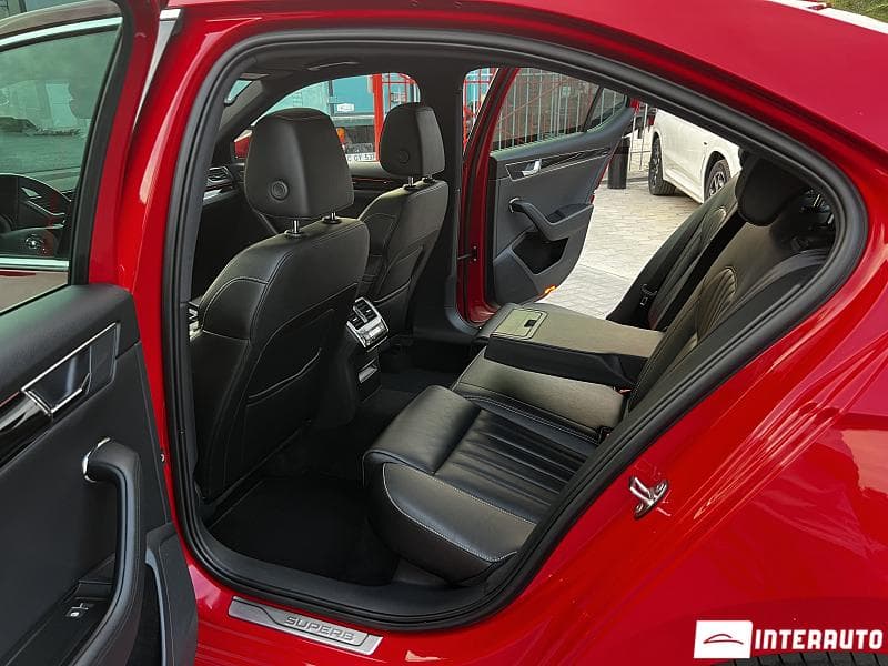 2021 Skoda Superb — Miniatură 6