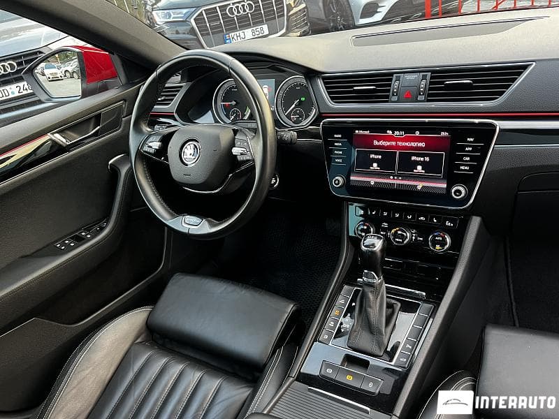 2021 Skoda Superb — Miniatură 11
