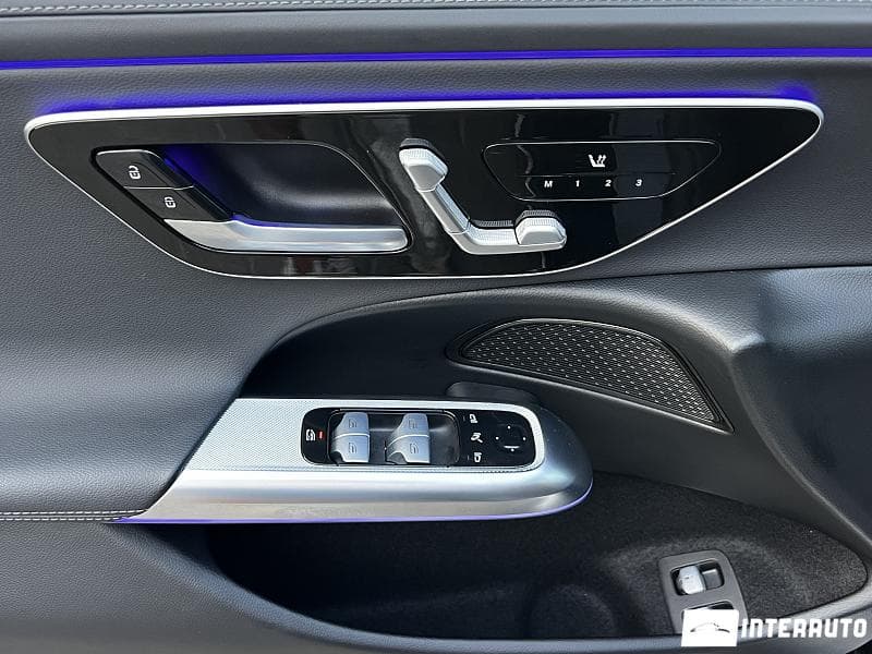 Mercedes E 300e 2023 — Миниатюра 14