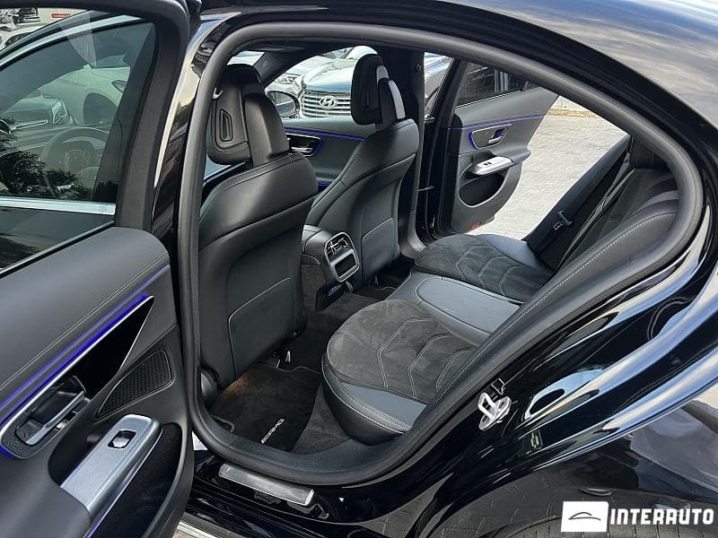 Mercedes E 300e 2023 — Миниатюра 18