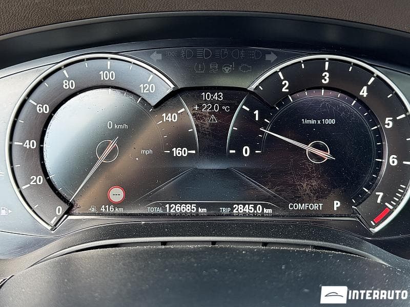 2017 BMW 530 — Miniatură 8