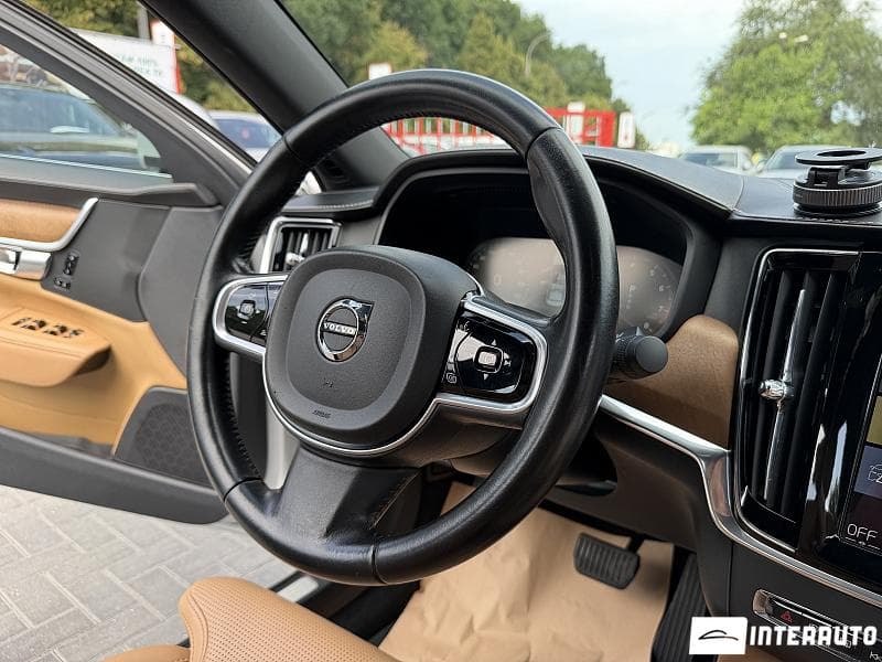 2016 Volvo S 90 — Miniatură 7